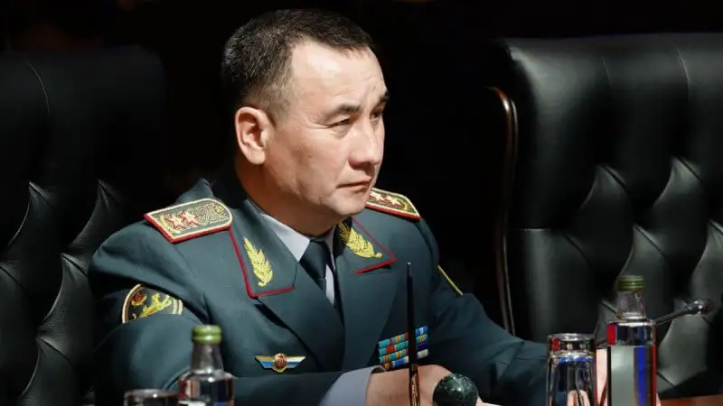 Экс-қорғаныс министрі Бектановты қамау мерзімі ұзарды