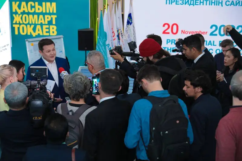 Әлемнің 37 елінен 44 шетелдік БАҚ Тоқаев штабына келді