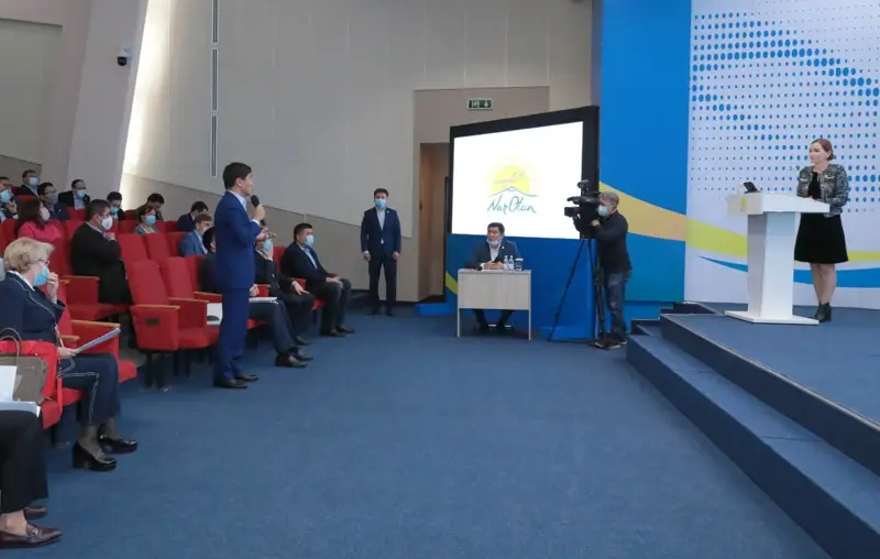 Байбек праймеризге қатысушылардың үгіт-насихат кездесуіне қатысты