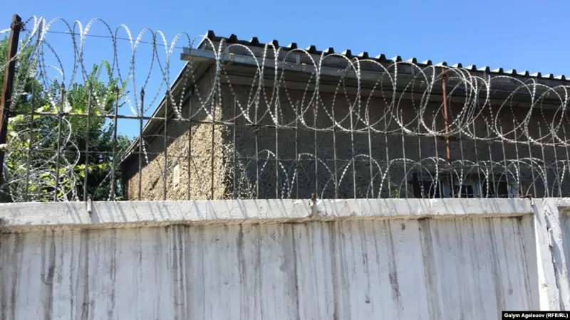 Алматыда заңсыз шеруге қатысқан екі белсенді он тәулікке қамалды