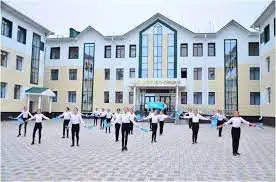Үш ауысымды мектептер азайды