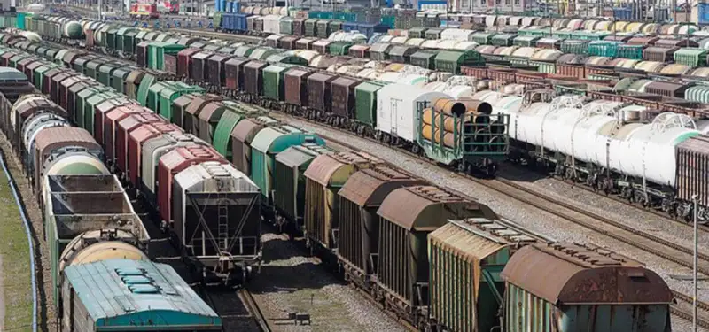 Қытай аумағында тұрып қалған қазақстандық контейнерлер елге қарай шықты