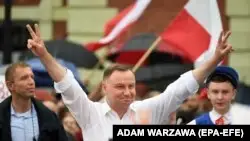Польшаның қазіргі басшысы Анджей Дуда президент сайлауында жеңіске жетті