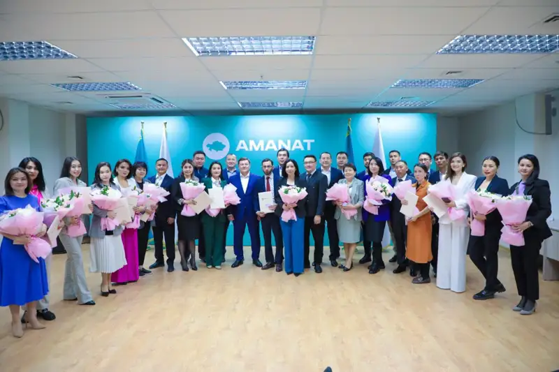 Мақсат Толықбай, Олжас Ордабаев, Саят Жөкен «AMANAT» партиясының қатарына қосылды