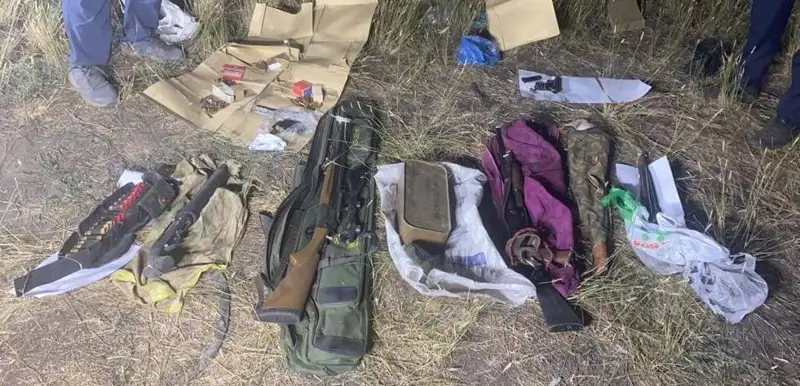 Қарағандыда орманнан қару-жарақ пен оқ-дәрі сақталған қойма табылды