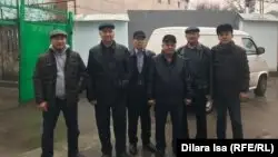 Шымкентте қамалған белсенділерге қолдау көрсетті
