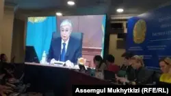 Тоқаев шетелдік нөмірі бар көліктерді уақытша тіркеуді тапсырды
