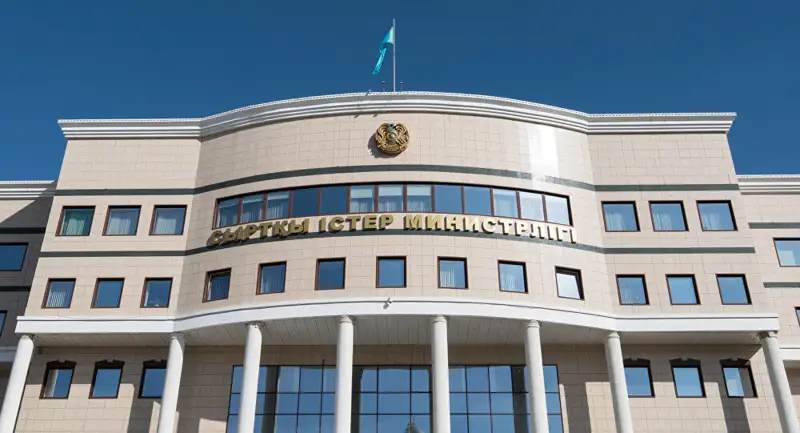 Санкция туралы сөз қозғалғаннан кейін Ұлыбритания елшісі ҚР СІМ-ге шақырылды