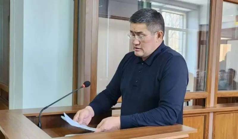 Күдебаевтың мәтелі: Телефон ұрлаған тұтылады, Халықты қорлаған құтылады