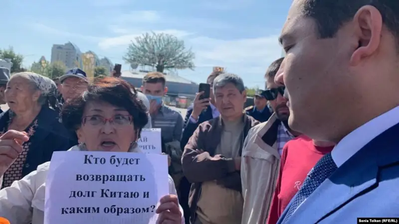 Нұр-Сұлтанда бірнеше азамат Қытай жобаларына қарсылық білдірді