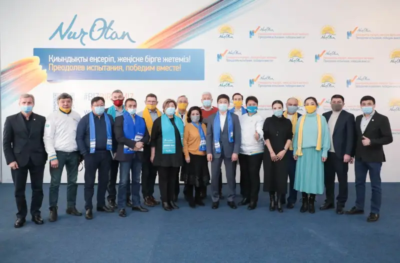 Nur Otan Алматыда: Салықтарды азайтып, бизнесті тексерулерден қорғаймыз