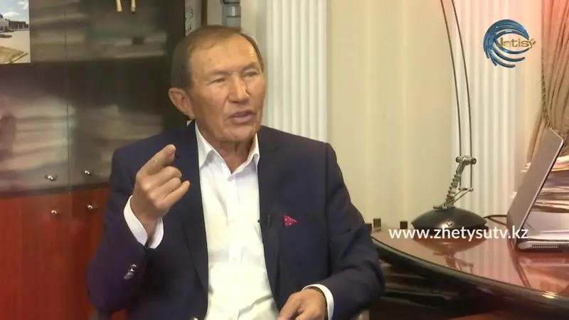 Қайролла Ғабжәлелов: Теңге 100 есе құнсызданды