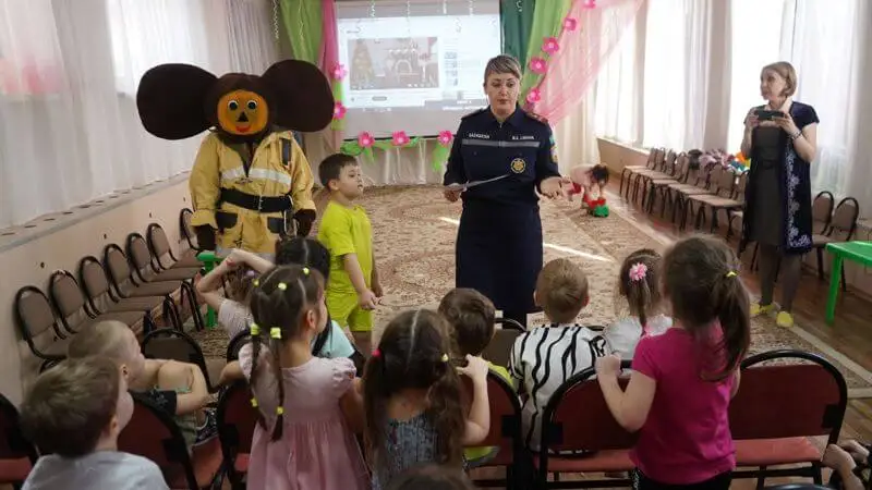 Шығыс Қазақстанда қауіпсіздік шараларын креативті түрде түсіндіреді