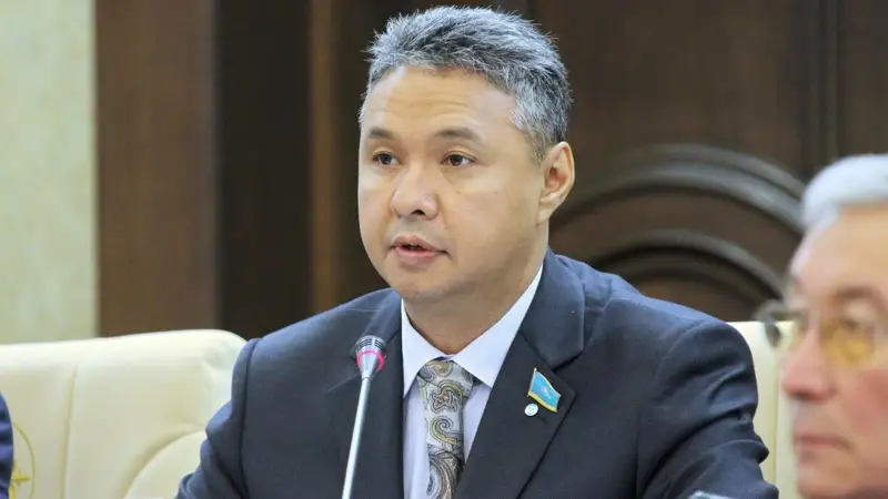 Болат Назарбаев