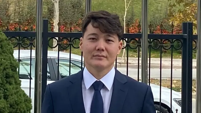 Елдос Өсербаев