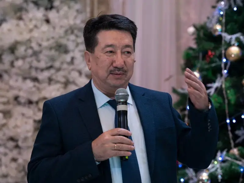 Махмұд Садыбеков