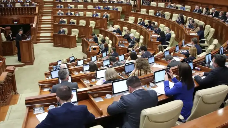 Молдава парламенті