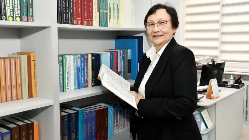 элеонора сулейменова