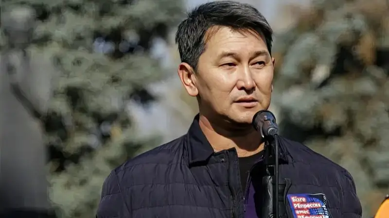  Лұқпан Ахмедияров 