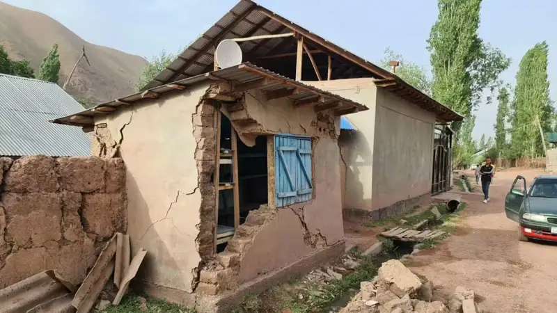 Тәжікстан жер сілкінісі