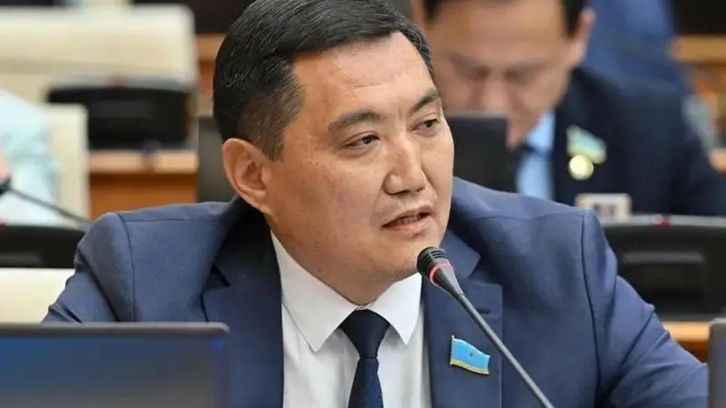 Бақытжан Базарбек