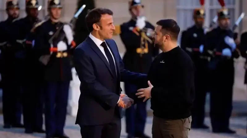 Макрон және Зеленский