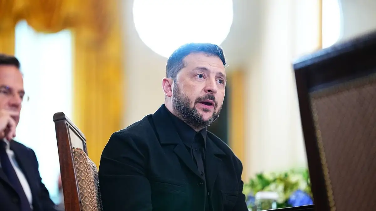 Жіпсіз жыныстық қатынас үшін ер адамды іздейтін әйел, 50 жаста Ерлі-зайыптылар жыныстық қатынасқа түседі