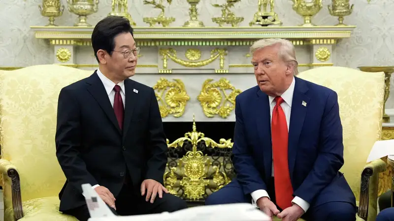 Ли Чжэ Мё мен Трамп