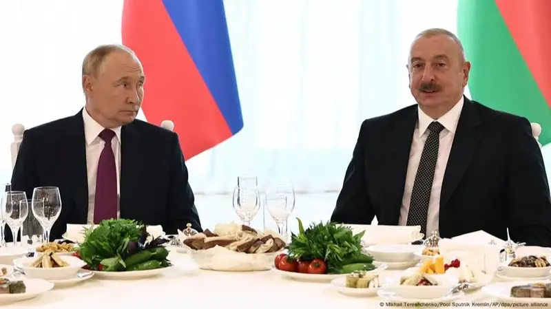 Путин мен Әлиев