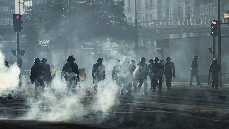 Франция протест