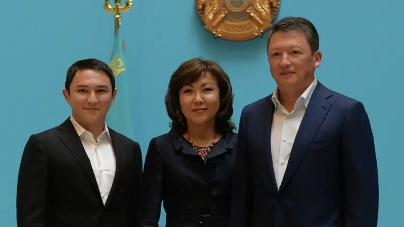 Асқар Алтай, Динара және Тимур Құлыбаевтар