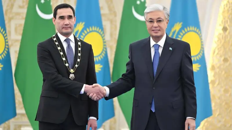 Сердар мен Тоқаев