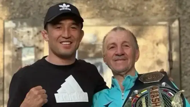 Александр Колесников