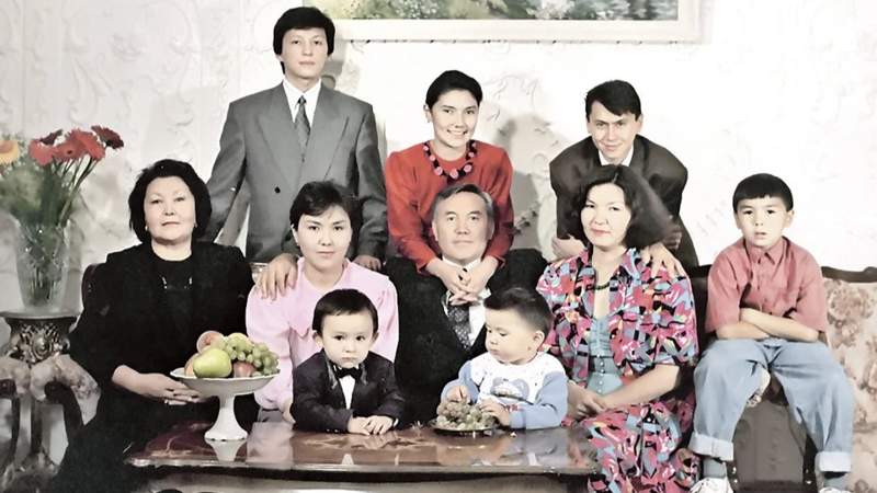 Назарбаевтар