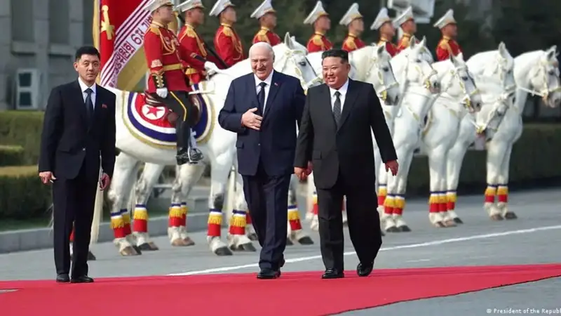 Лукашенко мен Ким Чен Ын