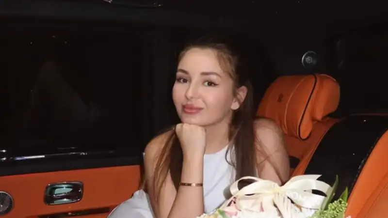 Эльмира Төлегенова 