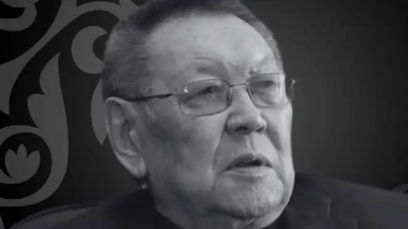  Есмұхан Обаев өмірден өтті
