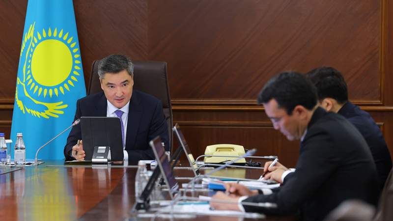 Олжас Бектенов