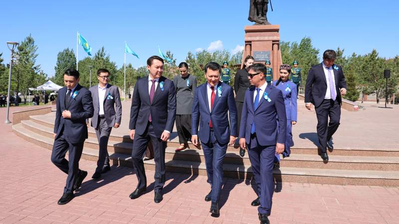 Ерлан Қарин О