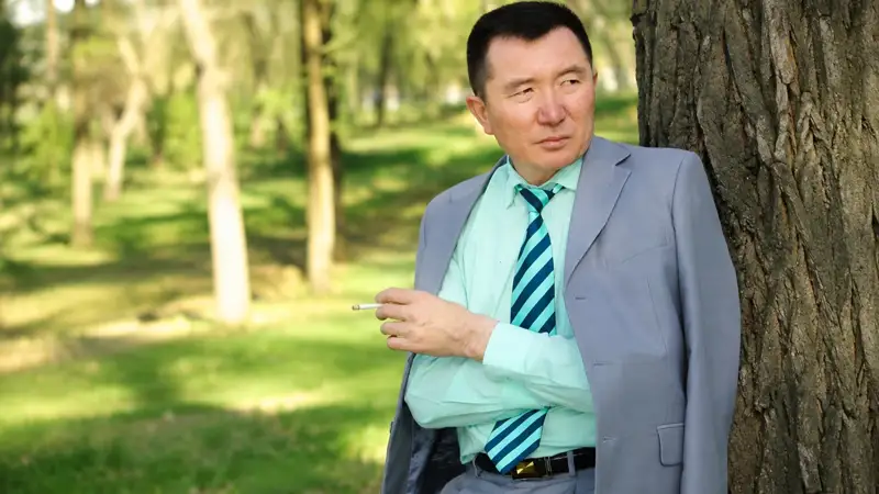 Білісбек Әбдіразақ