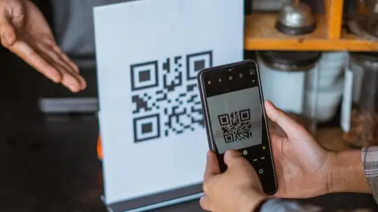 QR