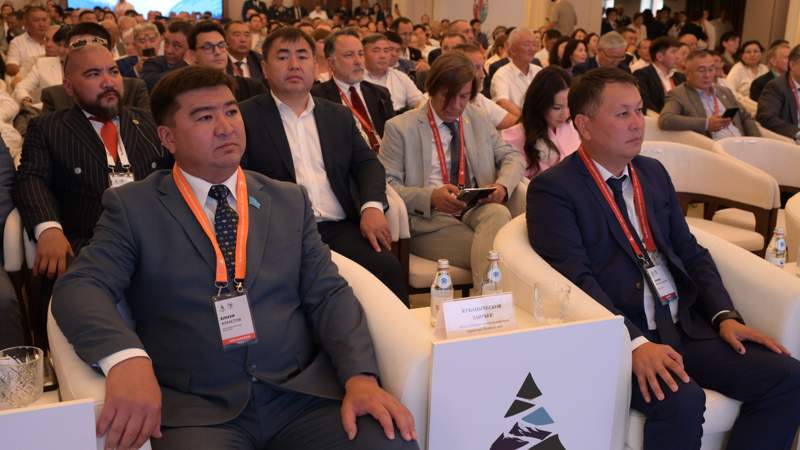 Елнұр Ахметов Іле Алатауы ұлттық паркі