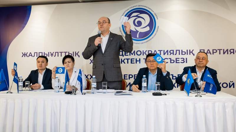 Асхат Рахымжанов Асхат Рахымжанов