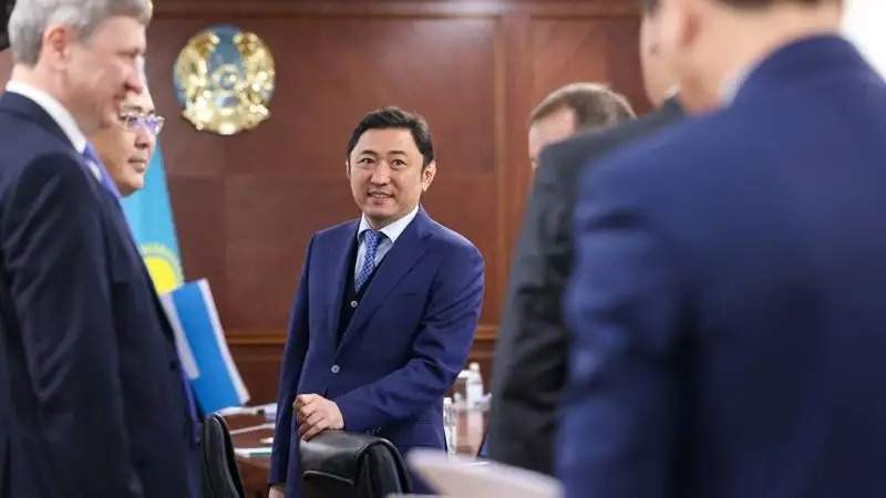 Ақшолақов Ақшолақов