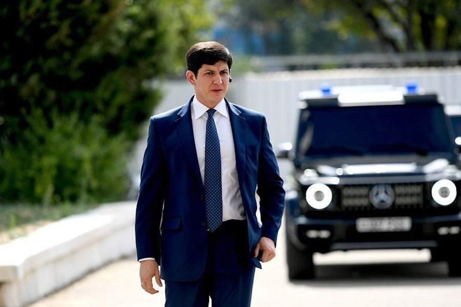 Отабек Умаров