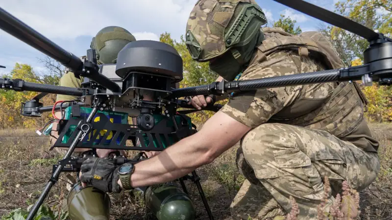 украина