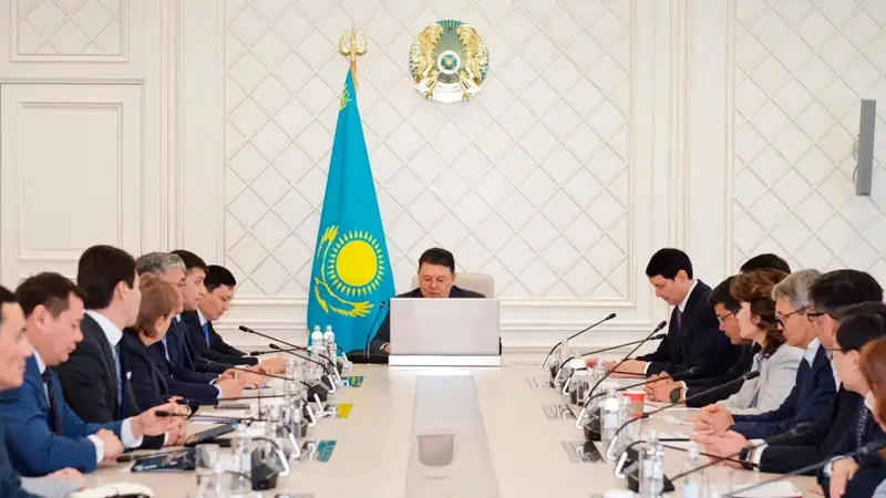 Бозымбаев